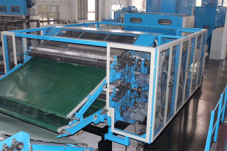 Changshu सीई / ISO9001 2 एम बीच speedneedle लगा पंचिंग मशीन